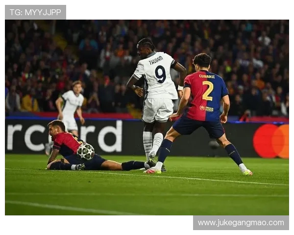 中国元老与皇马对决精彩视频回顾揭示足球历史的辉煌与传奇